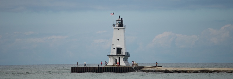 Image:Ludington-Lighthouse--Michigan-July2010-by-DanielJMcKeown-800w.jpg